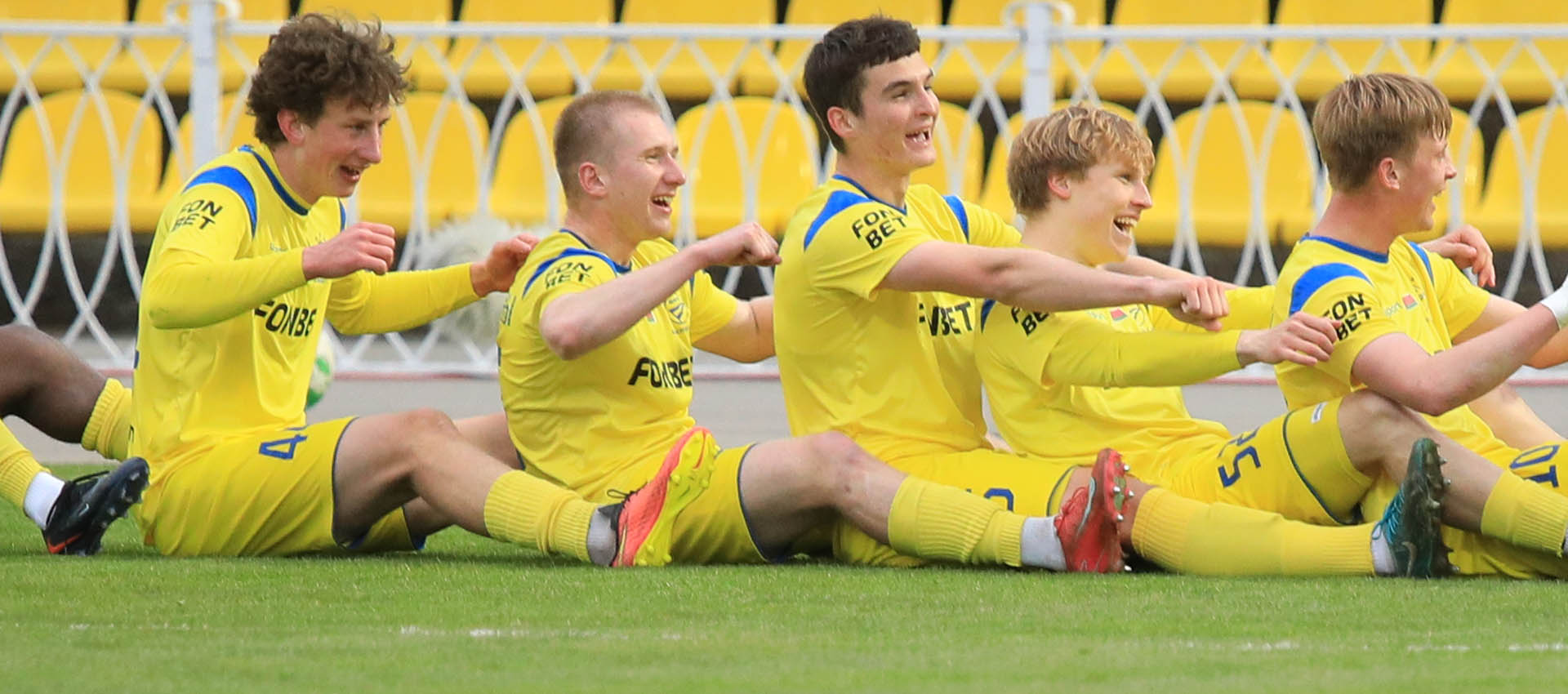 Выберем лучшего игрока и лучший гол БАТЭ в апреле вместе с Fonbet!