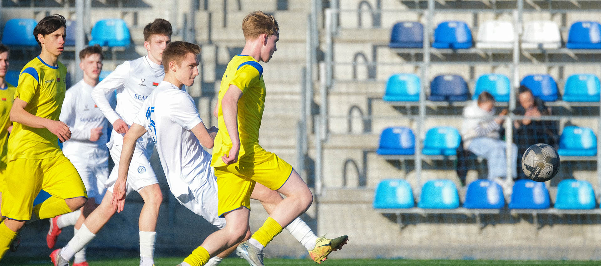 Старшие лицензионные возрасты БАТЭ начали борьбу за медали юношеского чемпионата Беларуси